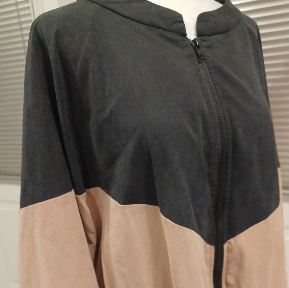 Two Tone Long Drawstring Waist - Picture 2 of 11